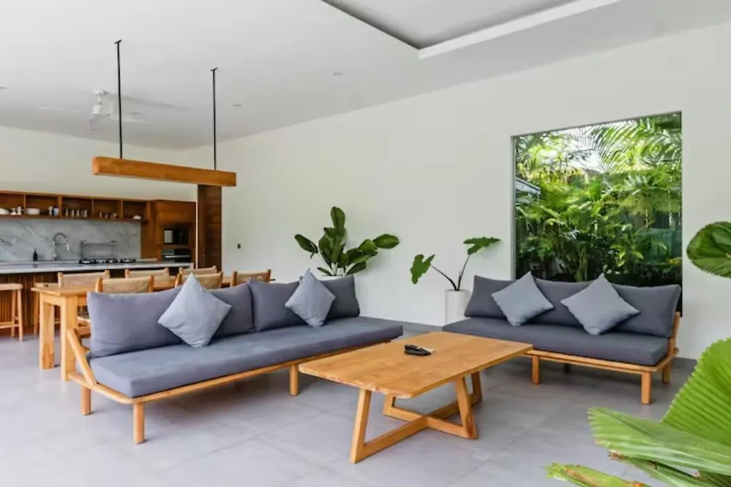 Bluemoon Villas Bingin 울루와뚜